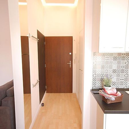 Nowy Apartament Wilcza วอร์ซอ ภายนอก รูปภาพ