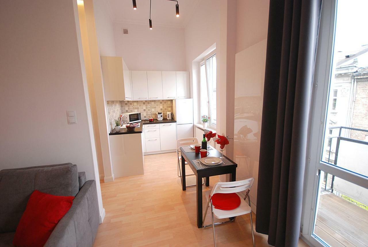 Nowy Apartament Wilcza วอร์ซอ ภายนอก รูปภาพ