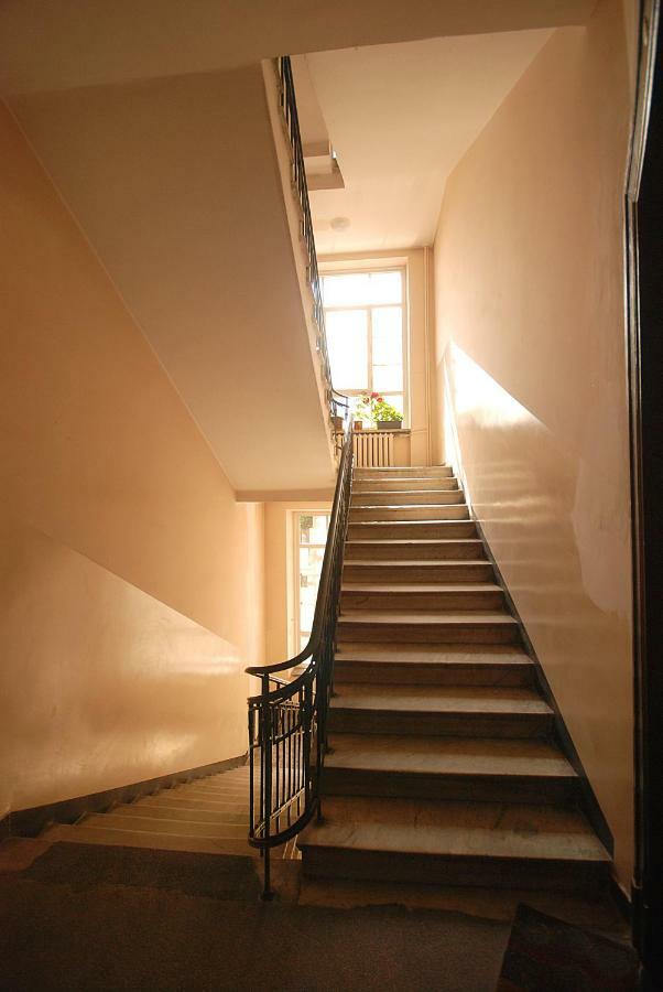 Nowy Apartament Wilcza วอร์ซอ ภายนอก รูปภาพ